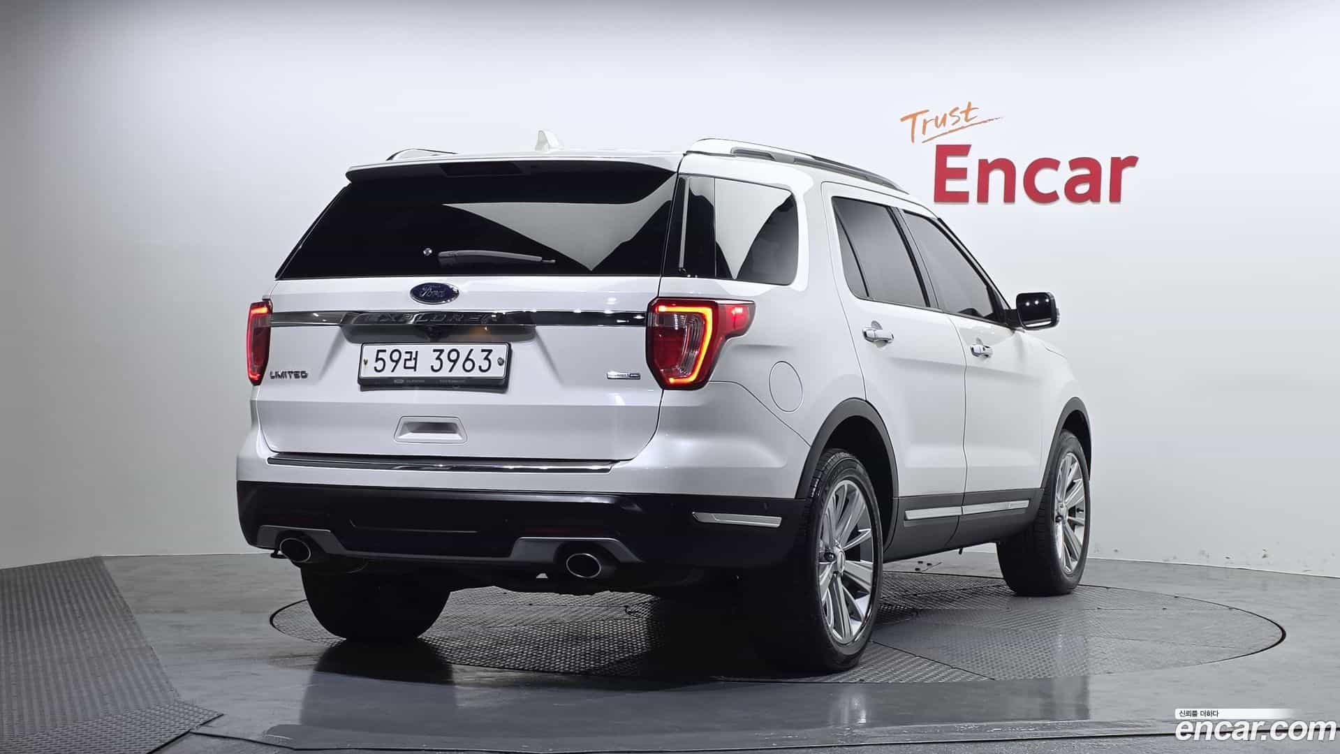 Explorer Ford 2019.1-OUTER-002