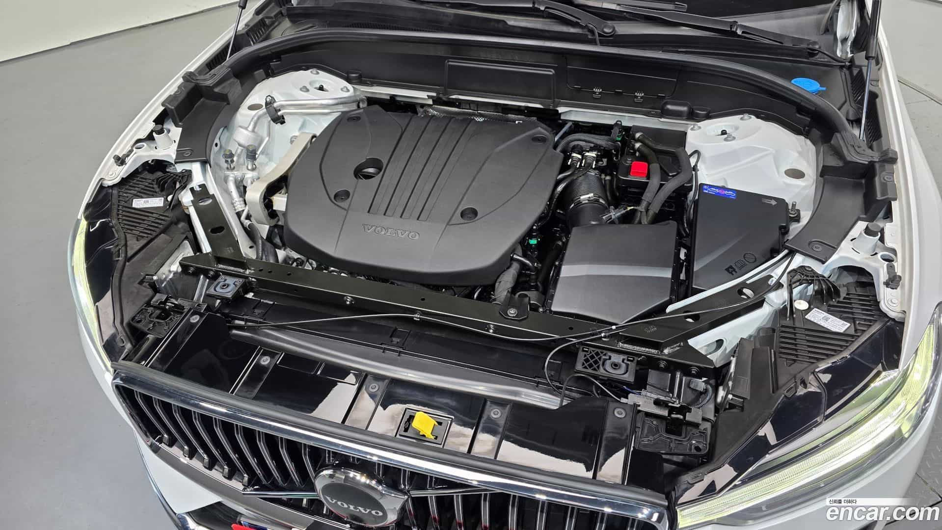 XC60 Volvo 2023.11-OUTER-006