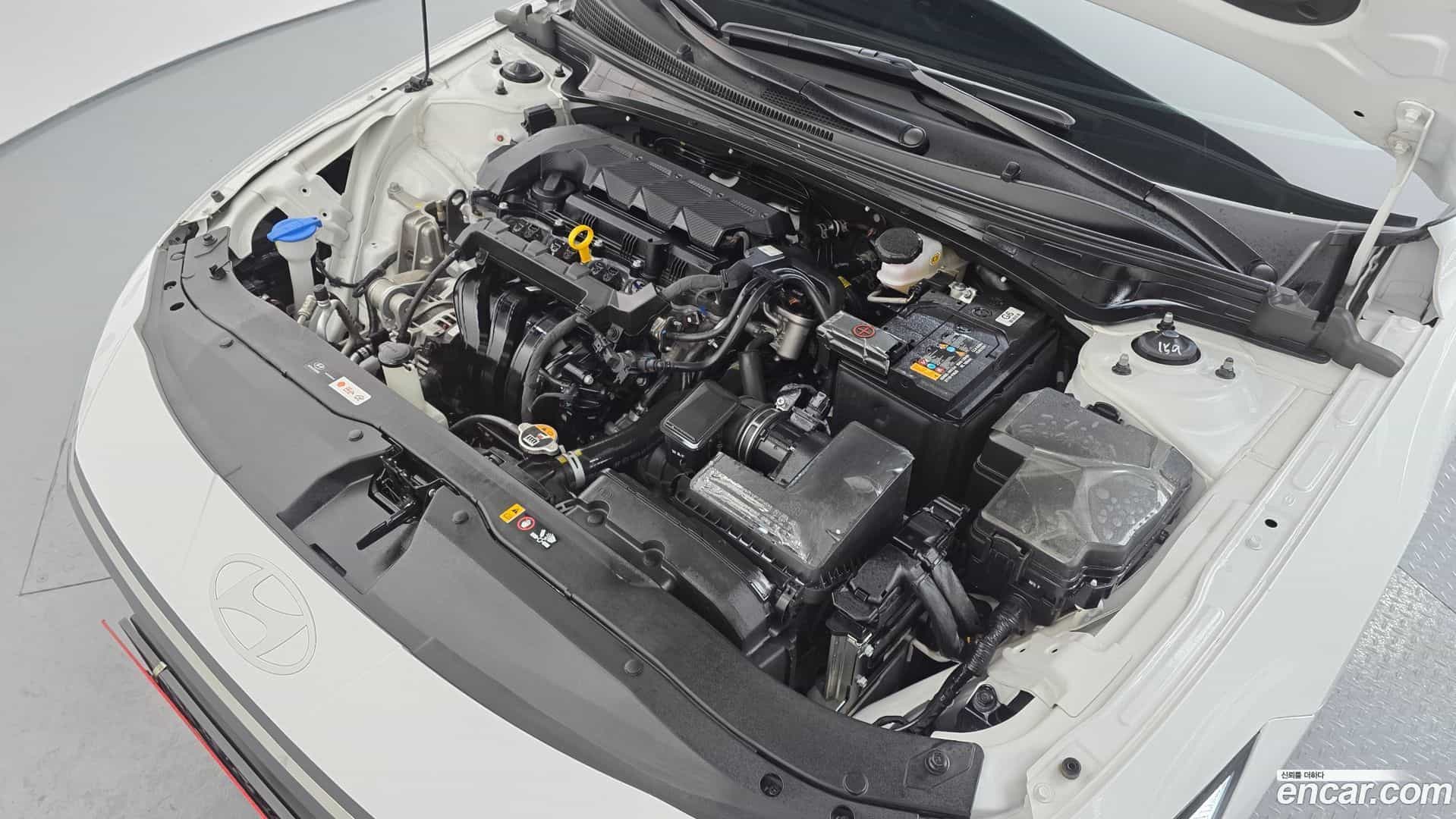 AVANTE Hyundai 2024.5-OUTER-006