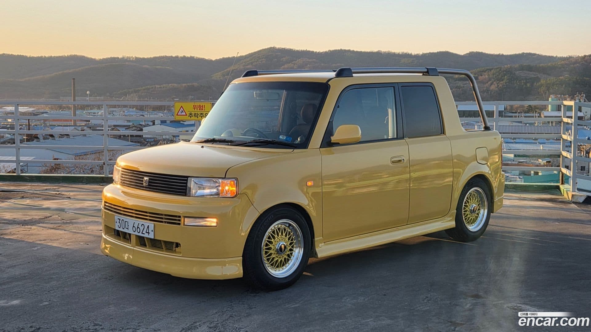 Main__Slider__Photo:bB Toyota 2001.11-0
