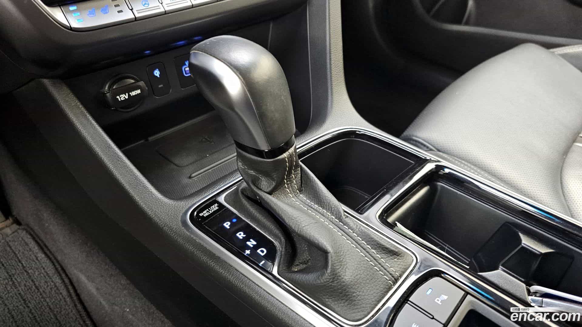 Sonata Hyundai 2017.7-INNER-009