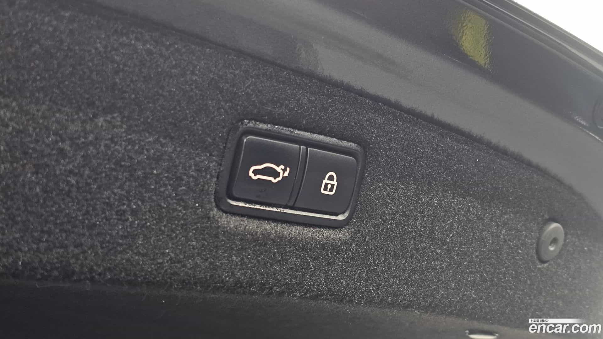 G90 Genesis 2019.0-OPTION-024