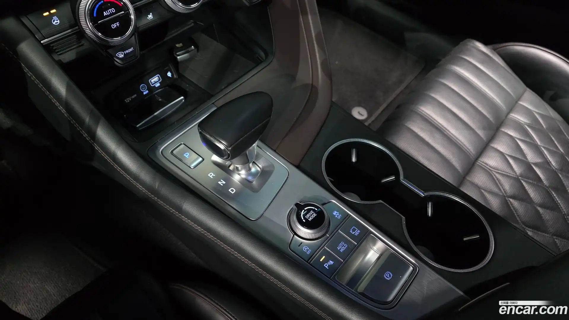 G70 Genesis 2018.7-INNER-009