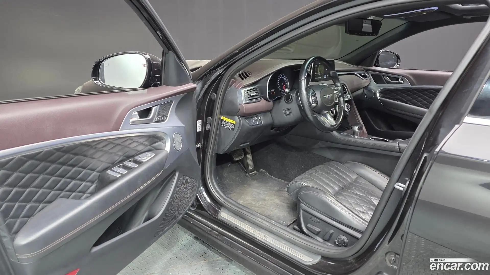 G70 Genesis 2018.7-INNER-010