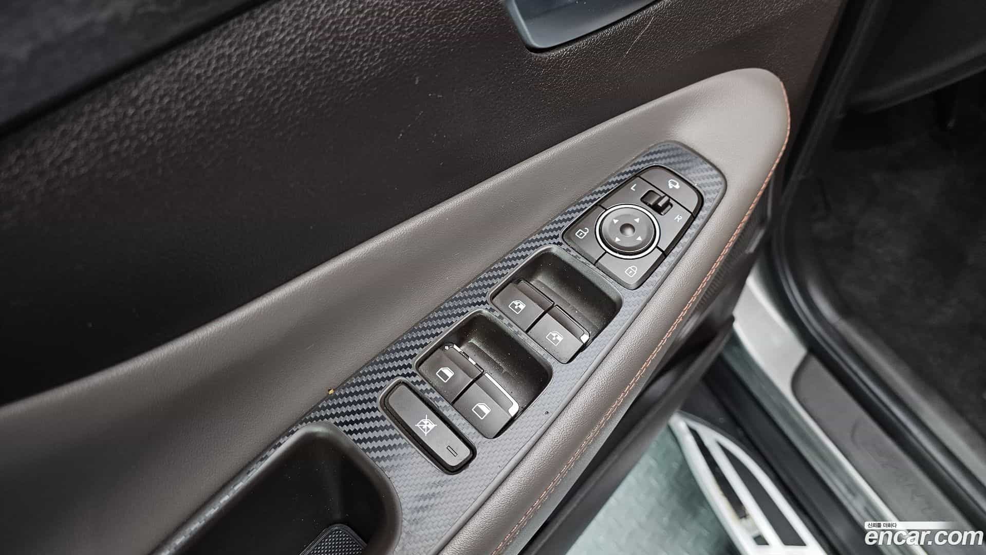 Santafe Hyundai 2018.3-OPTION-016