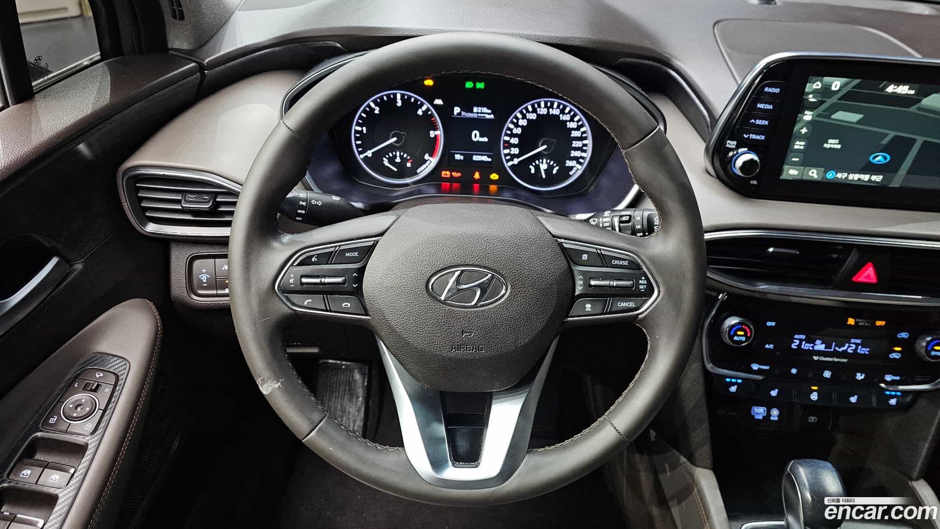 Santafe Hyundai 2018.3-OPTION-018