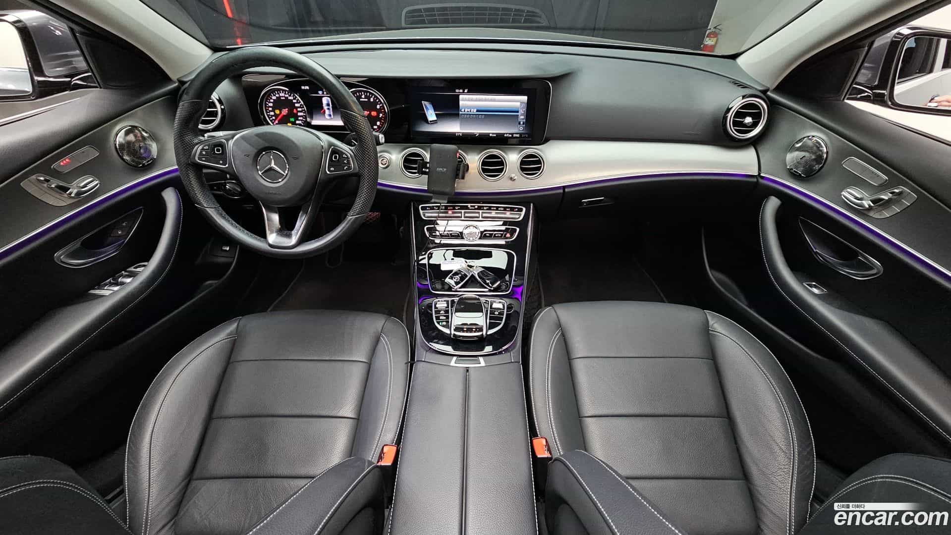 E-Class Mercedes-Benz 2017.0-INNER-007