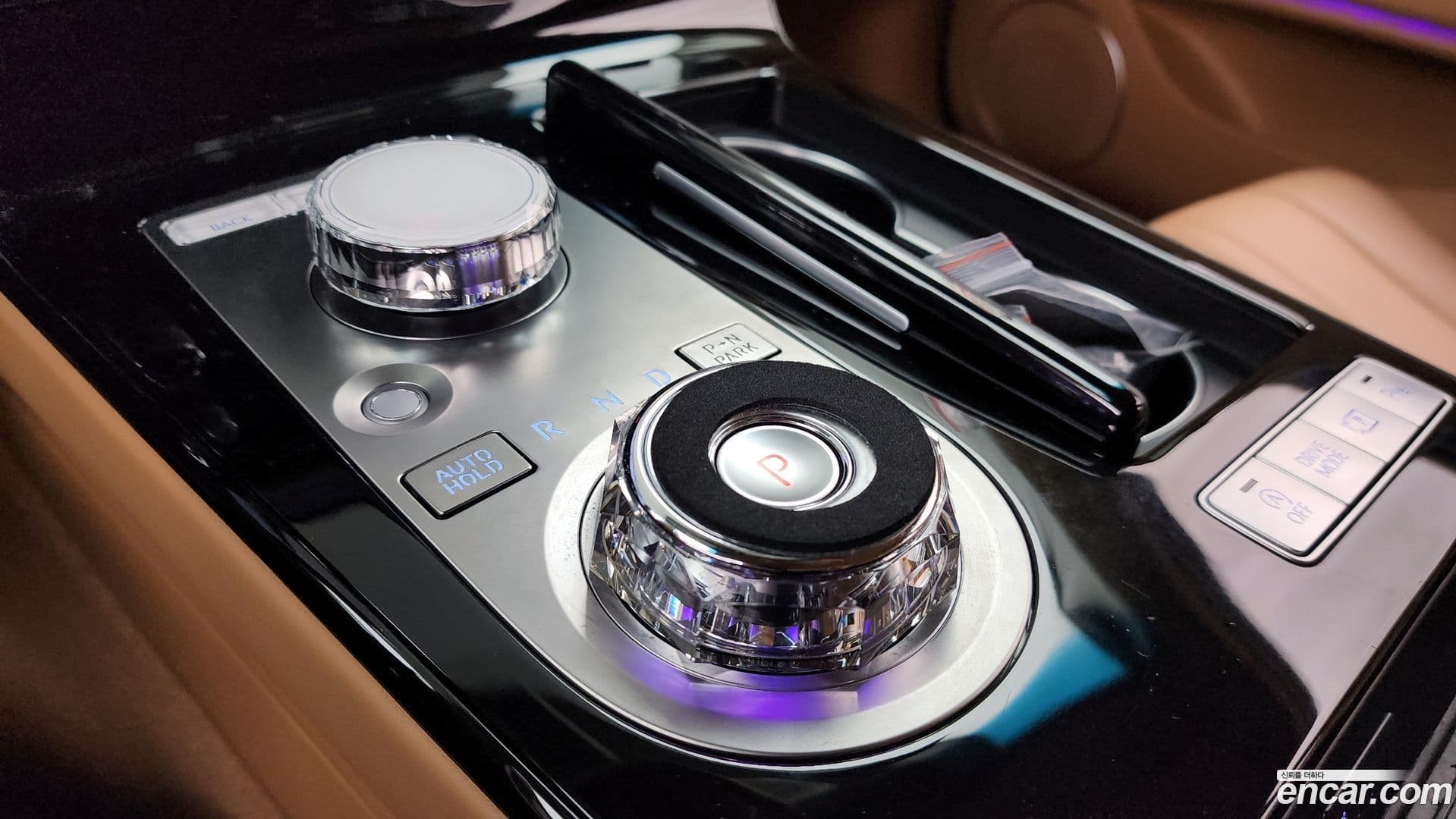 Main__Slider__Photo:G80 Genesis 2024.8-8