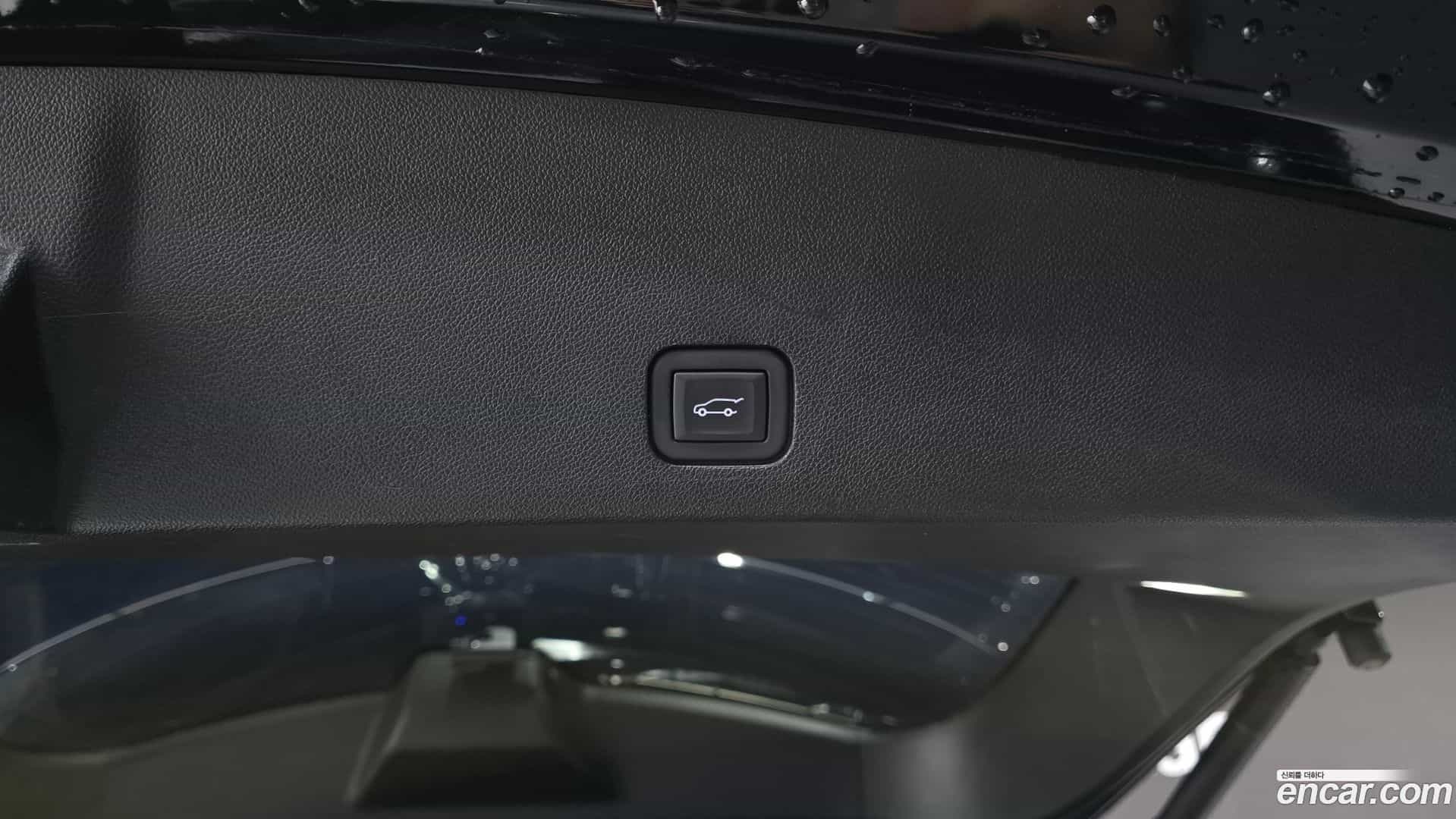 XT6 Cadillac 2023.11-OPTION-024