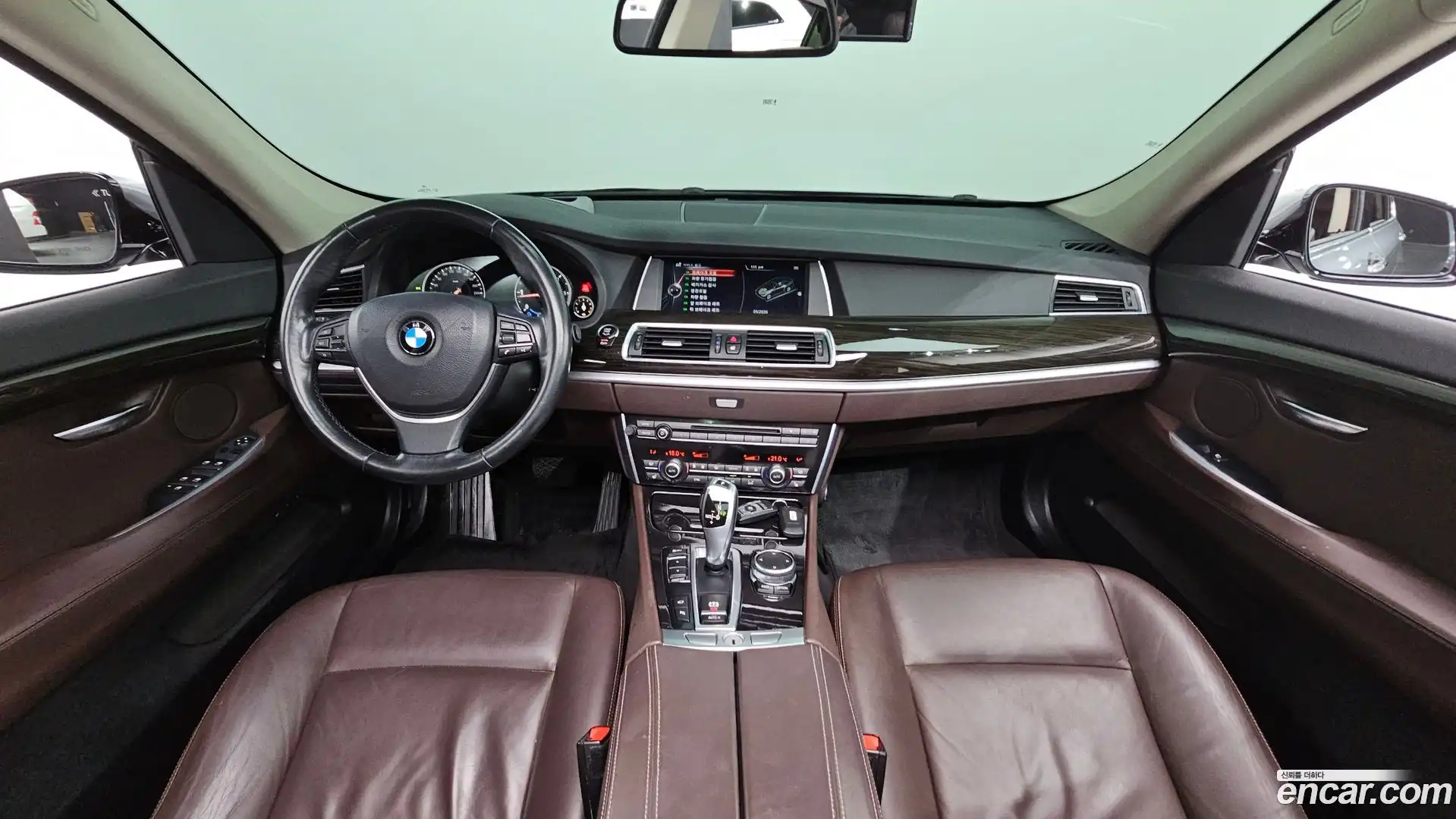 Gran Turismo BMW 2015.0-INNER-007