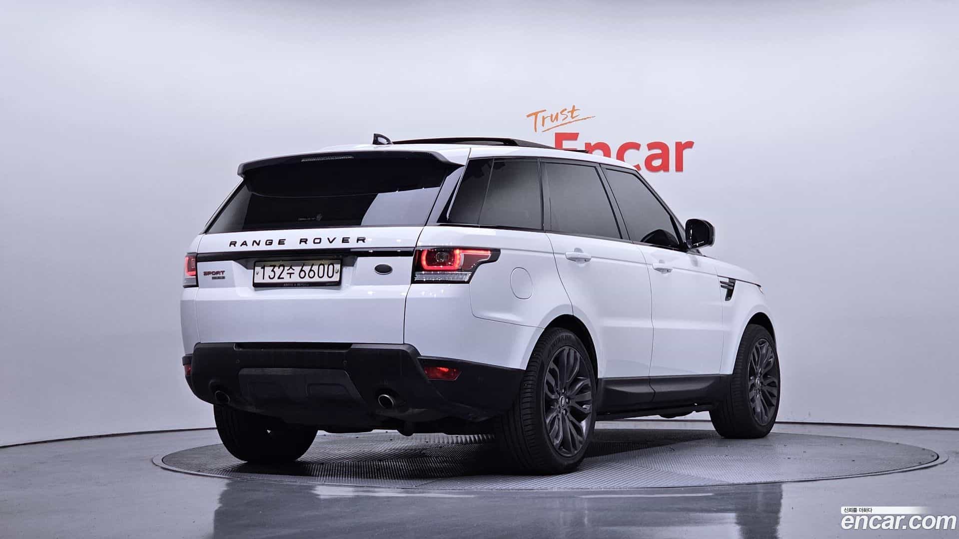 Range Rover Sport Land Rover 2017.5-OUTER-002