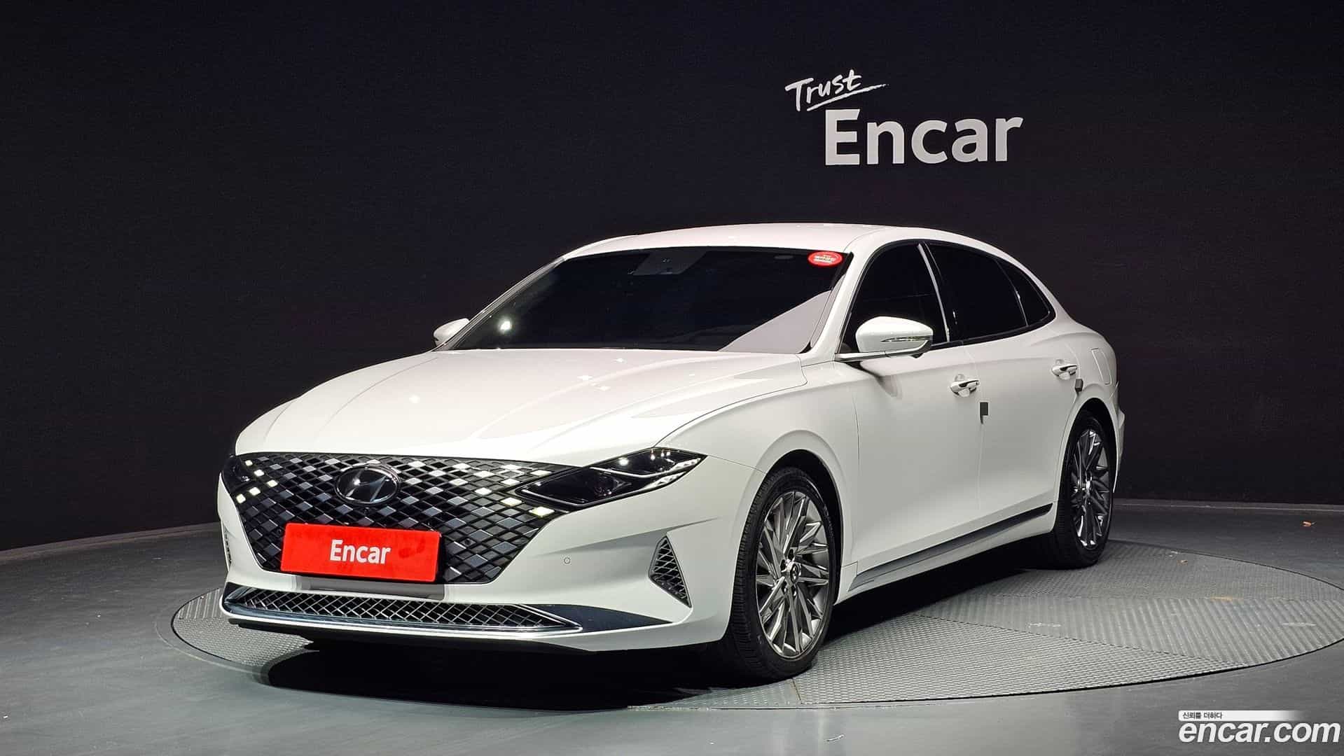 Grandeur Hyundai 2021.8-OUTER-001