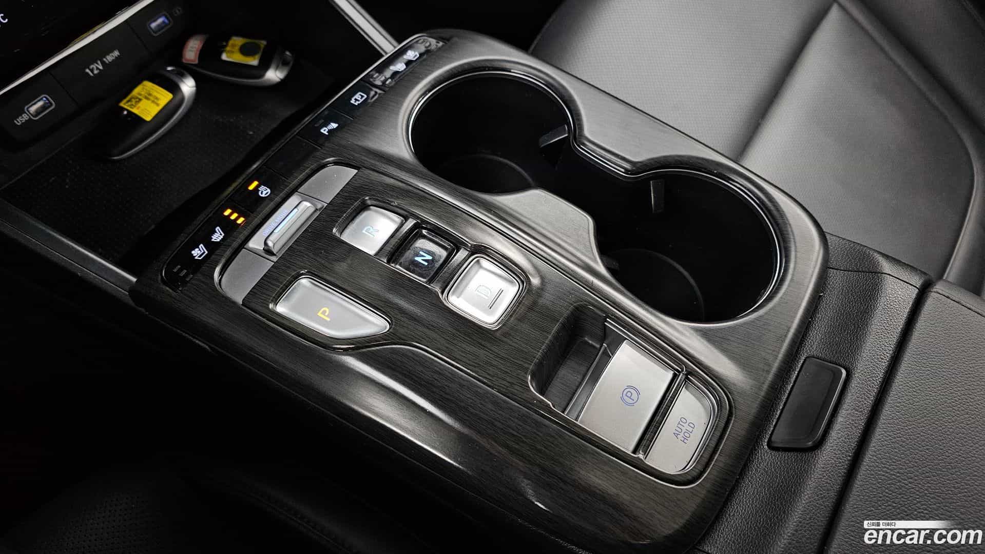 Tucson Hyundai 2022.2-INNER-009