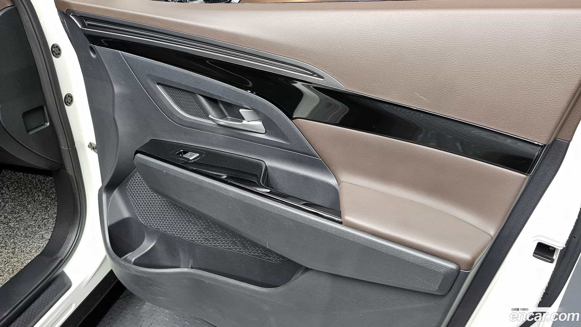 KORANDO KG Mobility 2020.5-OPTION-041