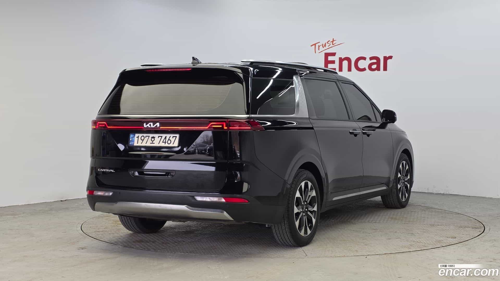 Canival Kia 2022.2-OUTER-002