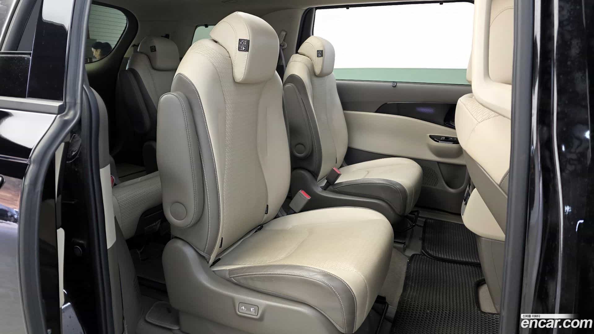 Canival Kia 2022.2-OPTION-016