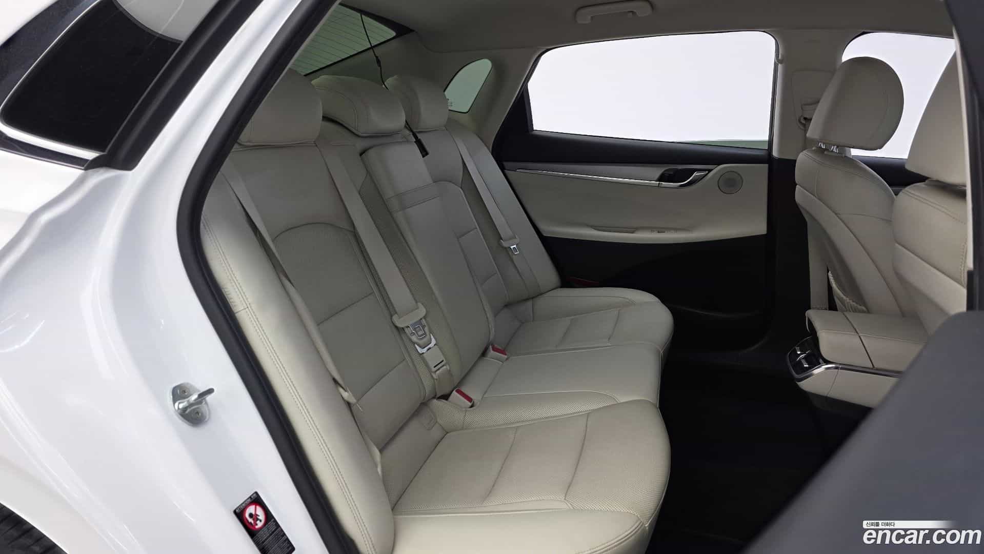 Grandeur Hyundai 2022.2-OPTION-016