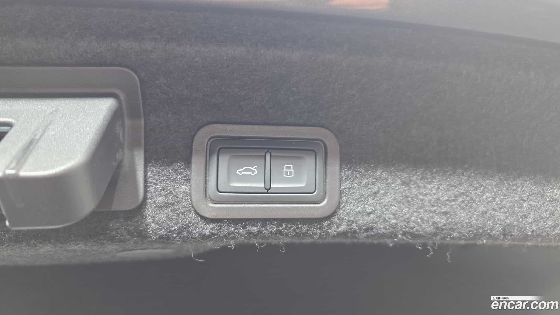 A6 Audi 2023.10-OPTION-024