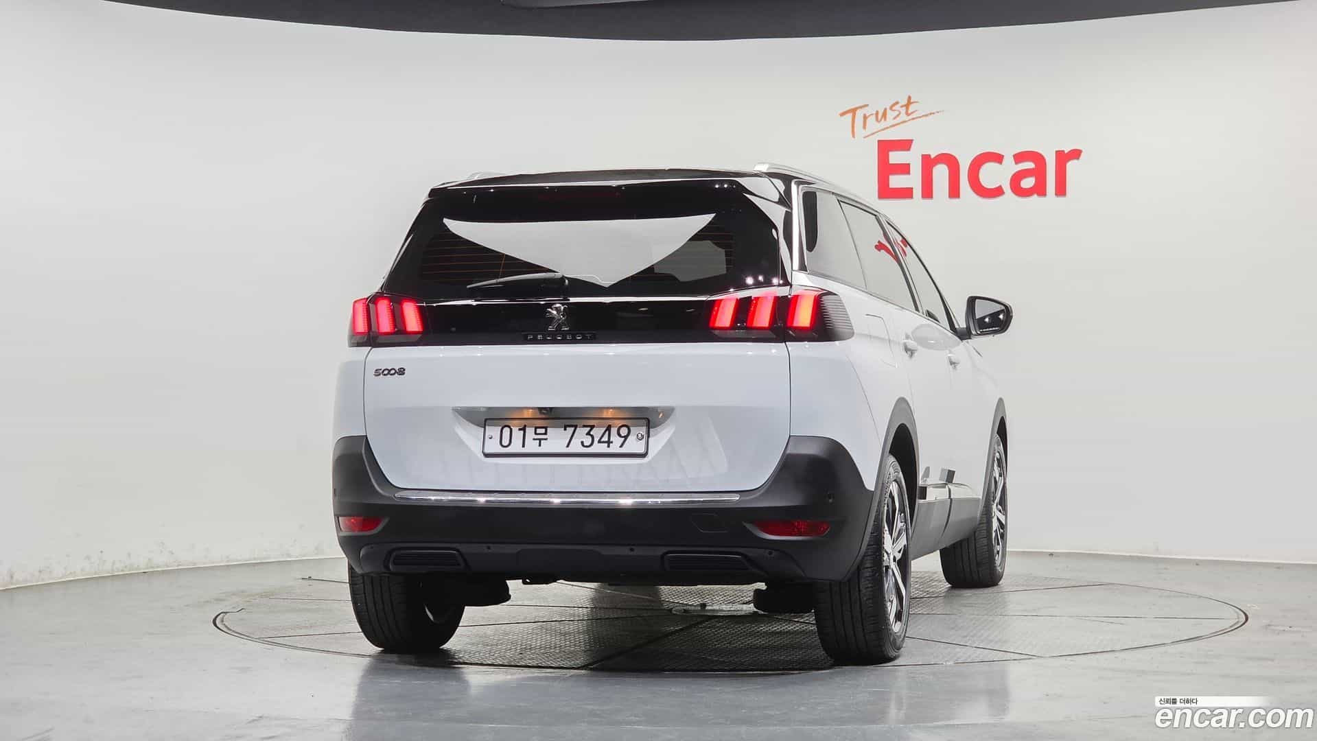 5008 Peugeot 2019.2-OUTER-004