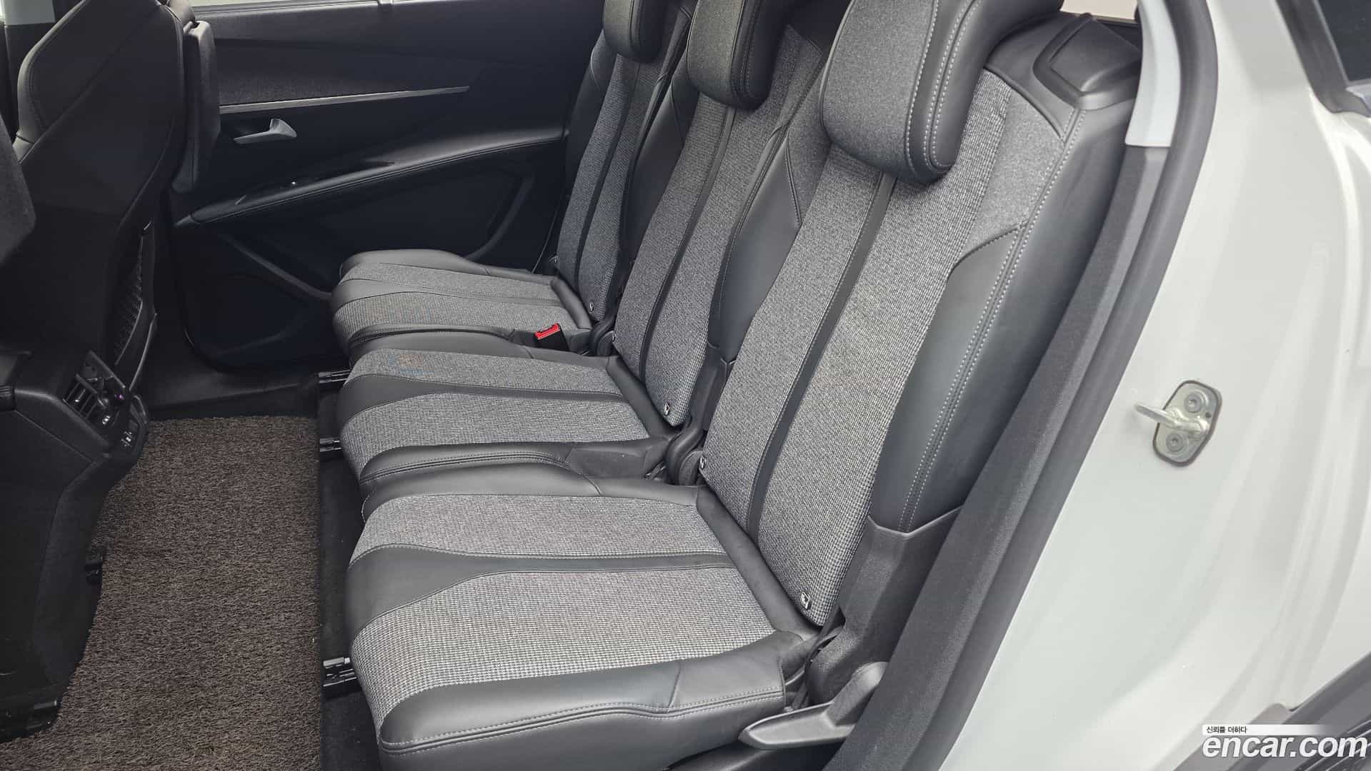 5008 Peugeot 2019.2-OPTION-016
