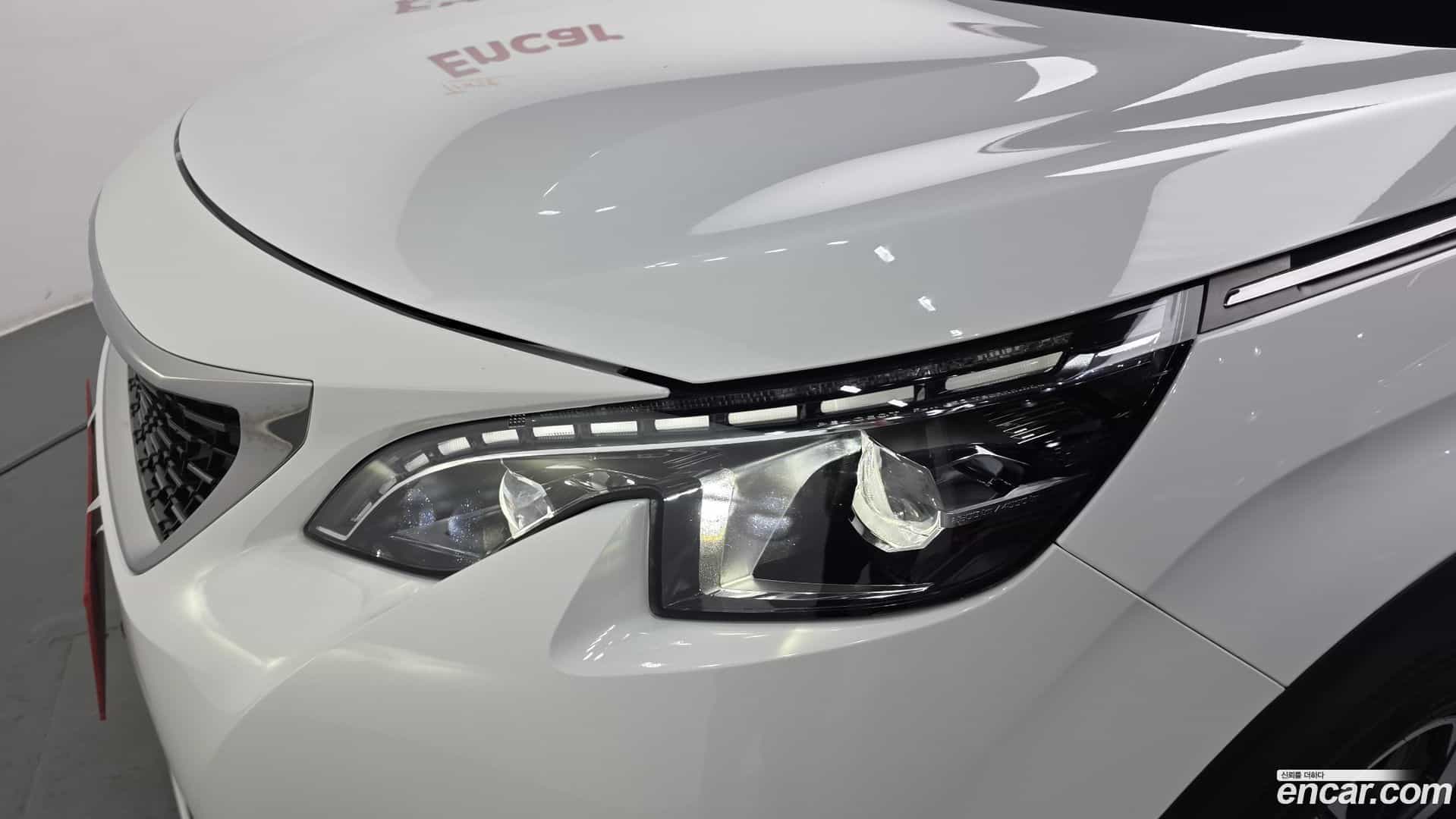 5008 Peugeot 2019.2-OUTER-032