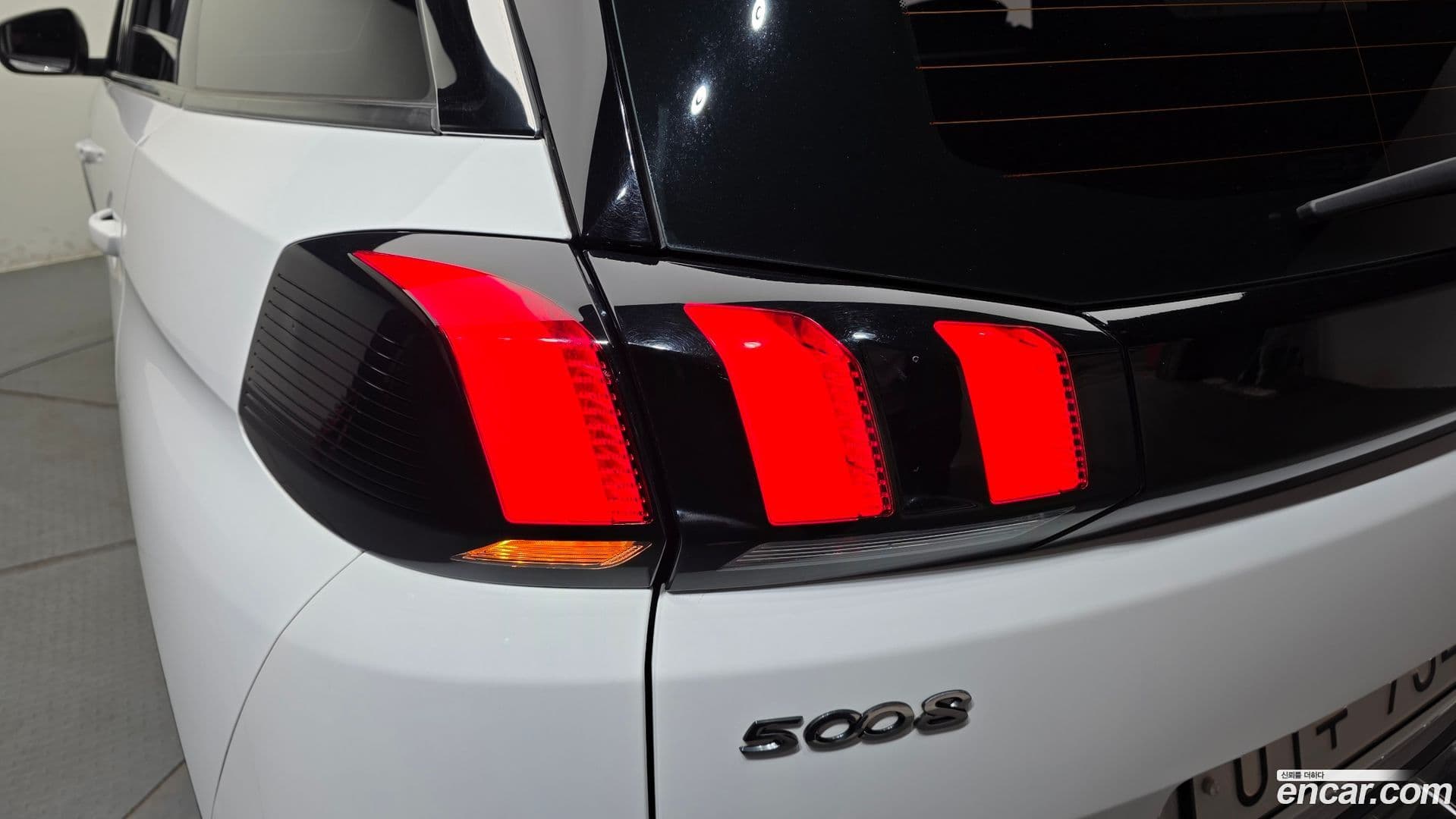 Main__Slider__Photo:5008 Peugeot 2019.2-22