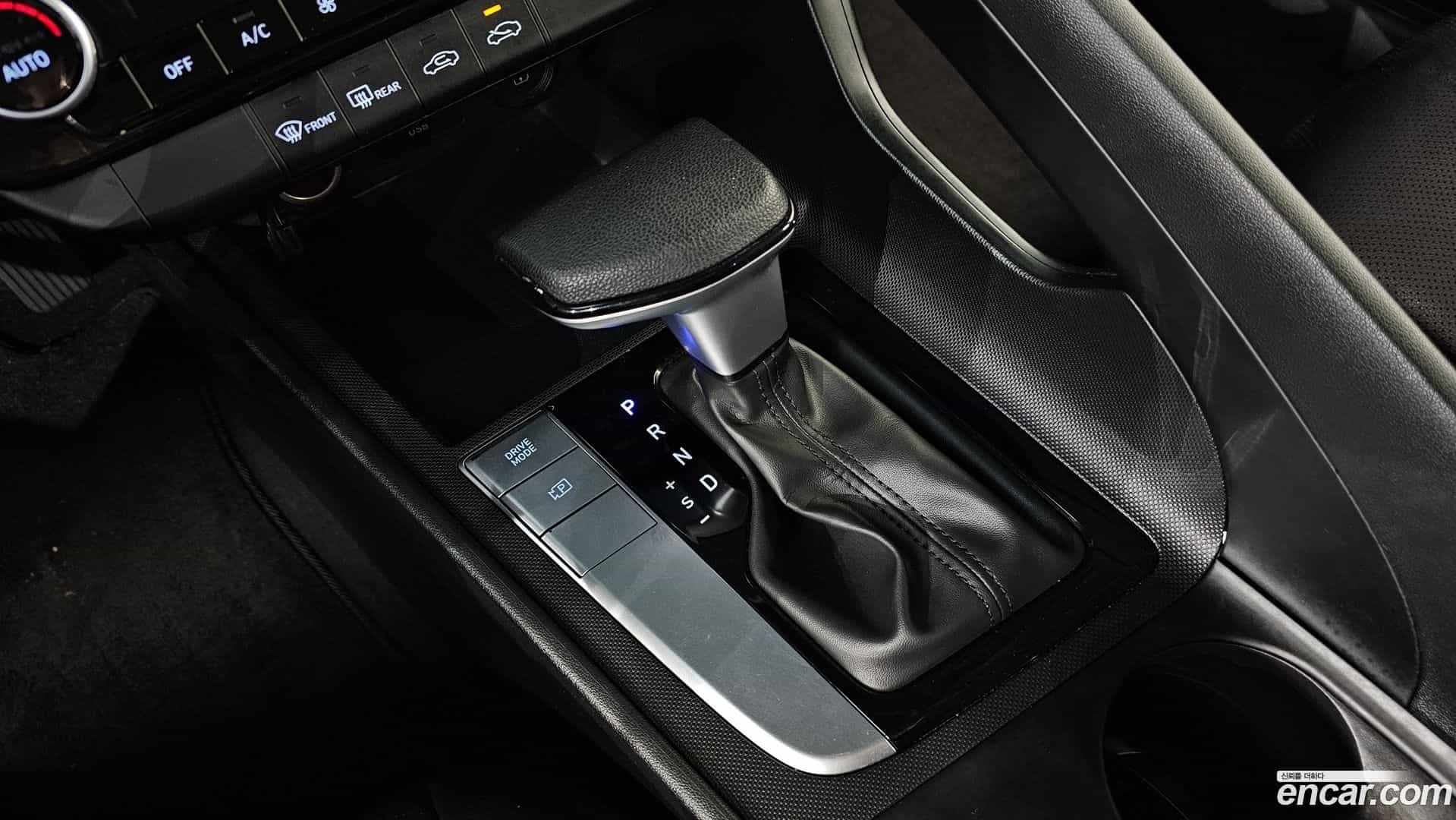 AVANTE Hyundai 2023.0-INNER-009