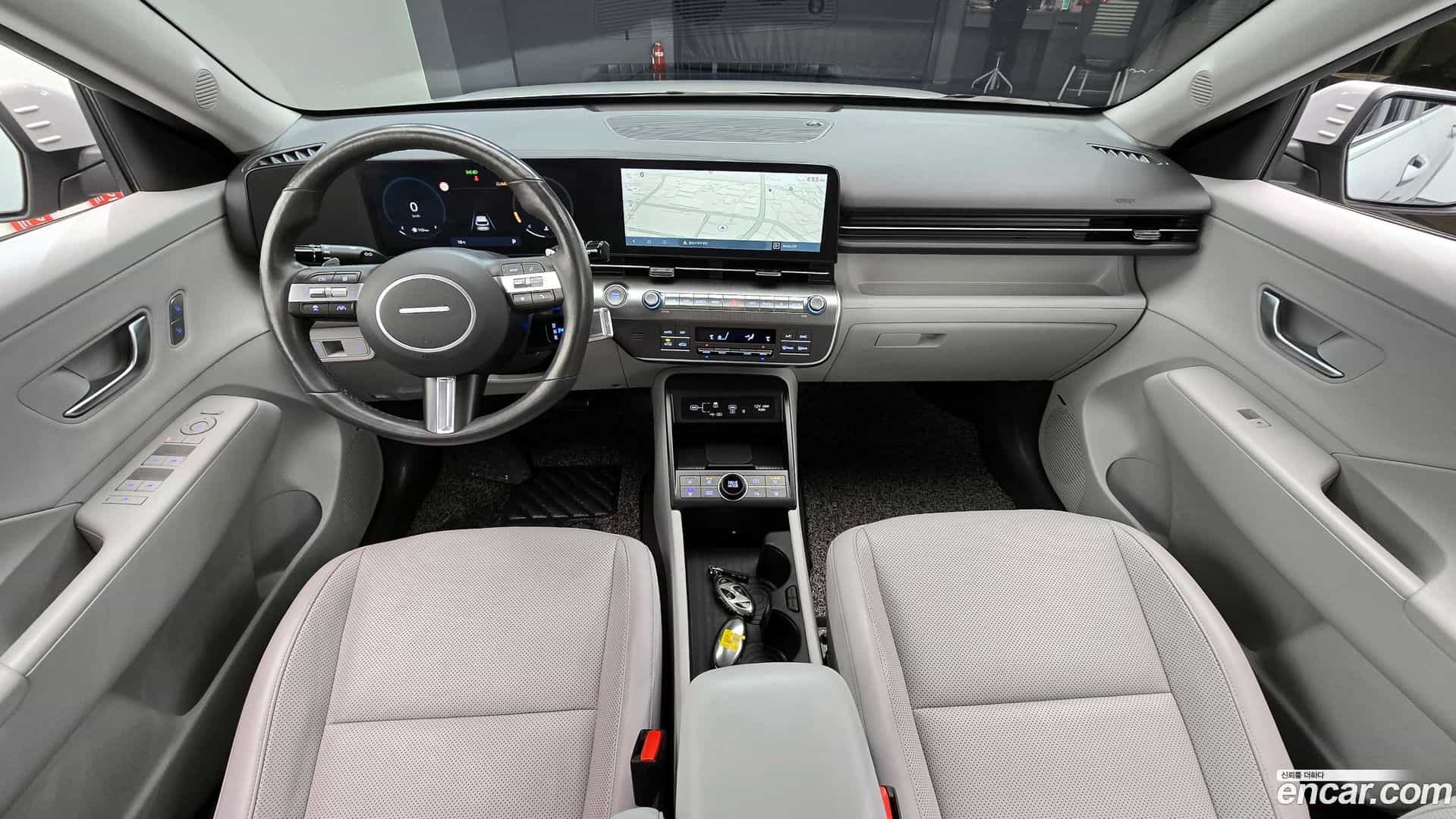 Kona Hyundai 2023.4-INNER-007