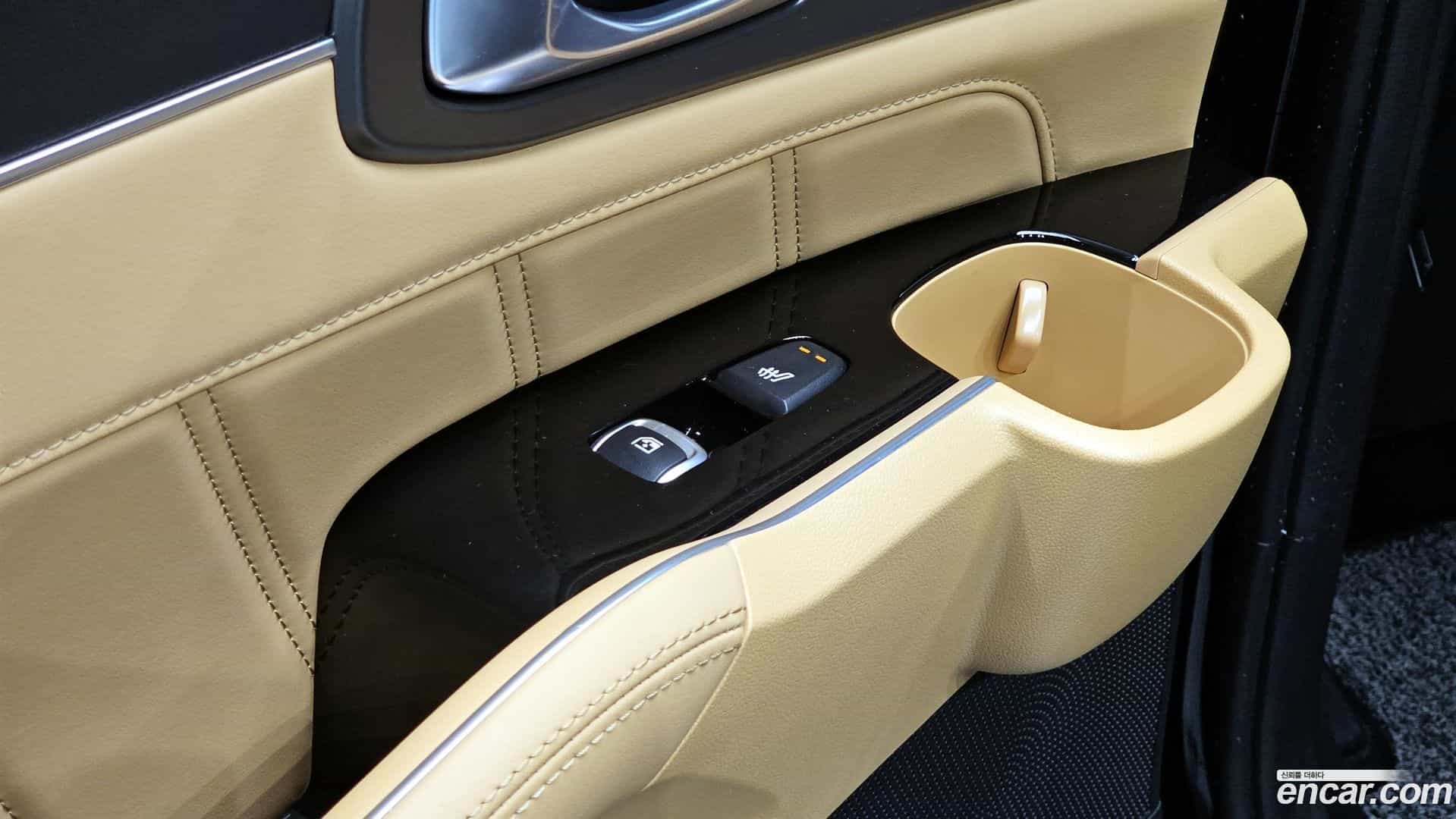 Sorento Kia 2023.2-OPTION-023