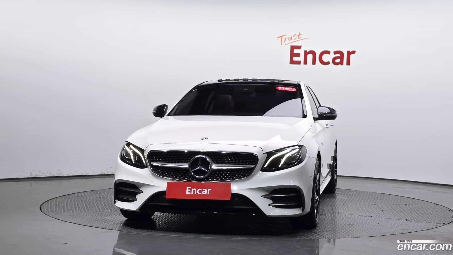 E-Class Mercedes-Benz 2018.1-OUTER-003