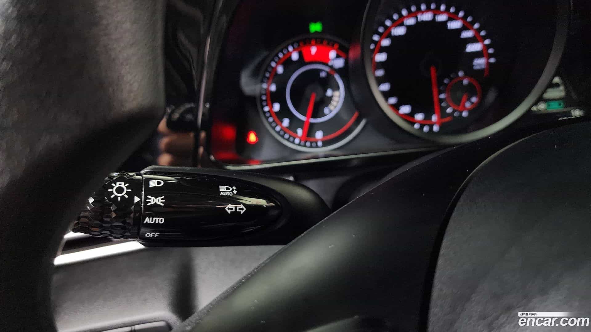AVANTE Hyundai 2023.0-OPTION-023