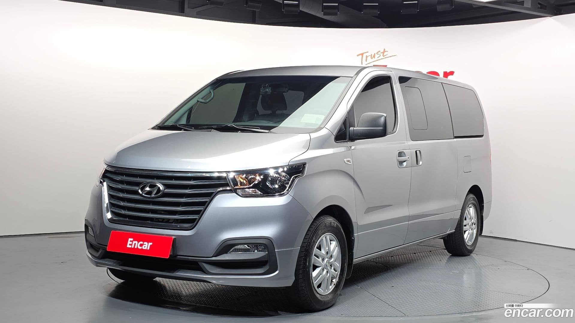Main__Slider__Photo:Starex Hyundai 2019.11-0