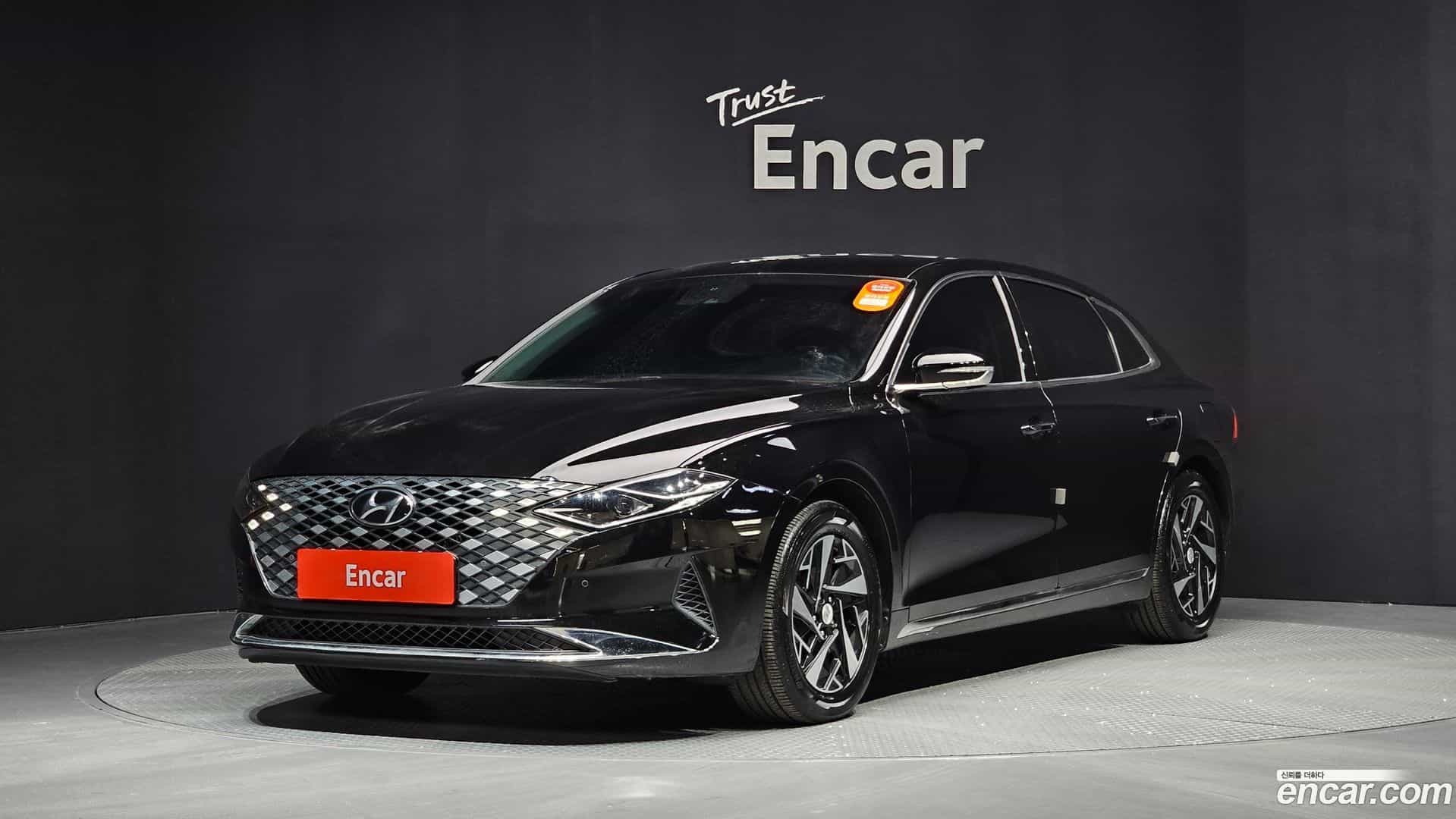 Grandeur Hyundai 2022.2-OUTER-001