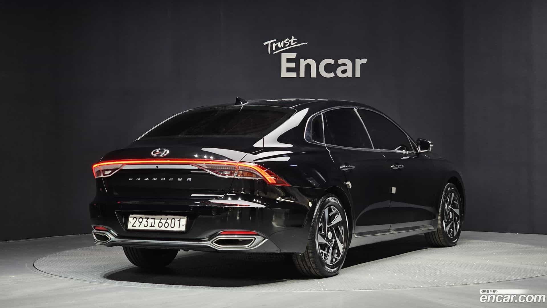 Grandeur Hyundai 2022.2-OUTER-002