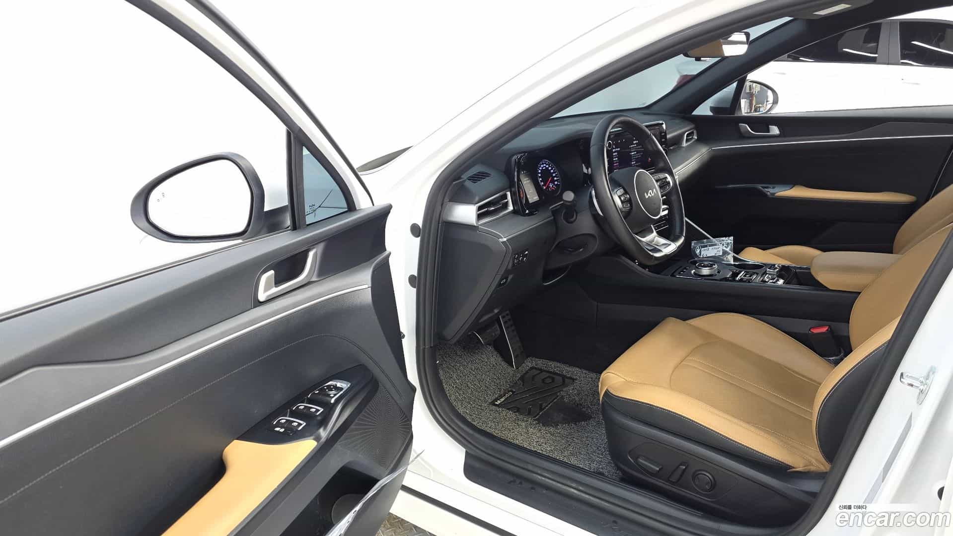 K5 Kia 2022.2-INNER-010