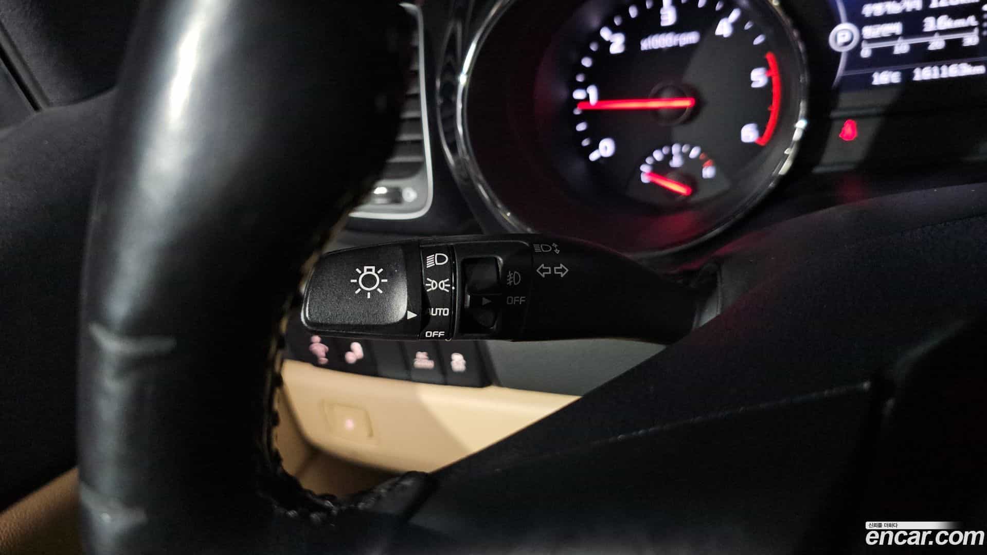 Canival Kia 2017.6-OPTION-043