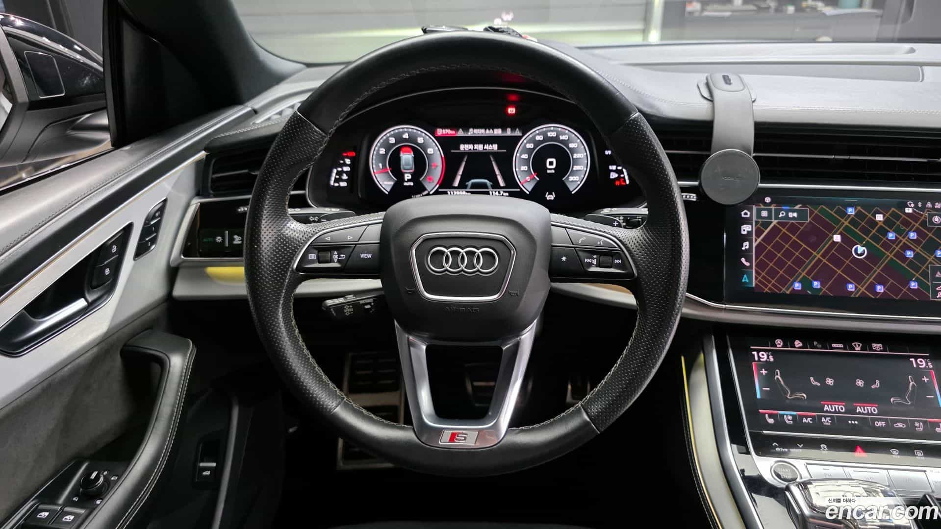 Q8 Audi 2021.3-OPTION-017