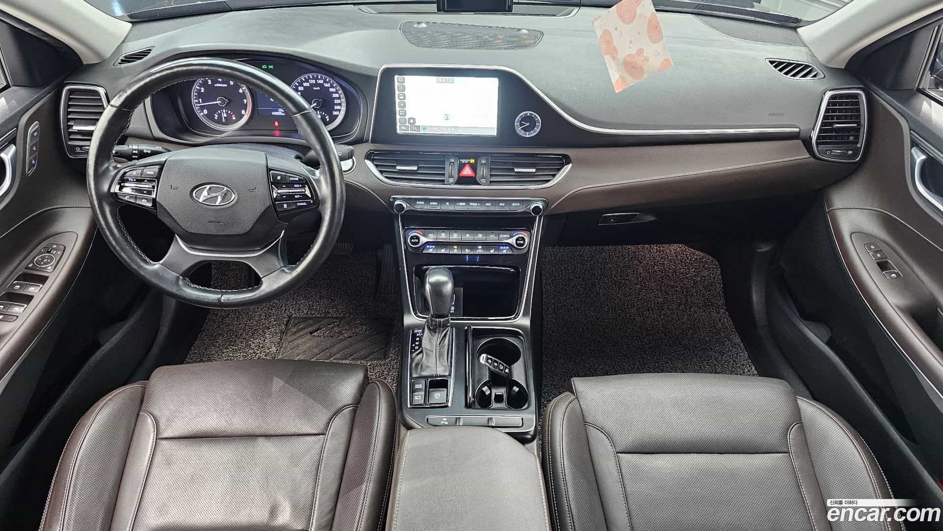 Grandeur Hyundai 2017.9-INNER-007