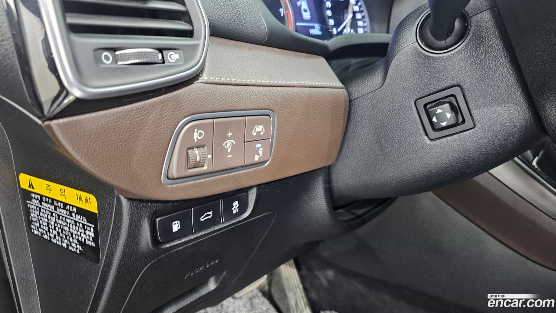 Grandeur Hyundai 2017.9-OPTION-022