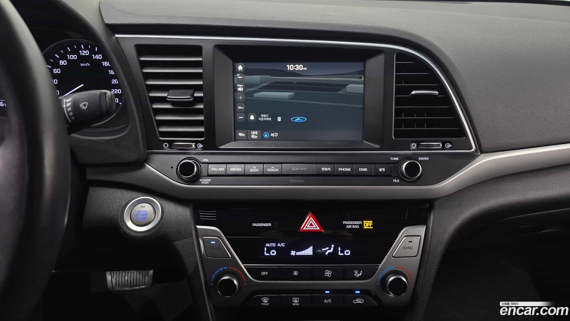 AVANTE Hyundai 2016.5-OPTION-017