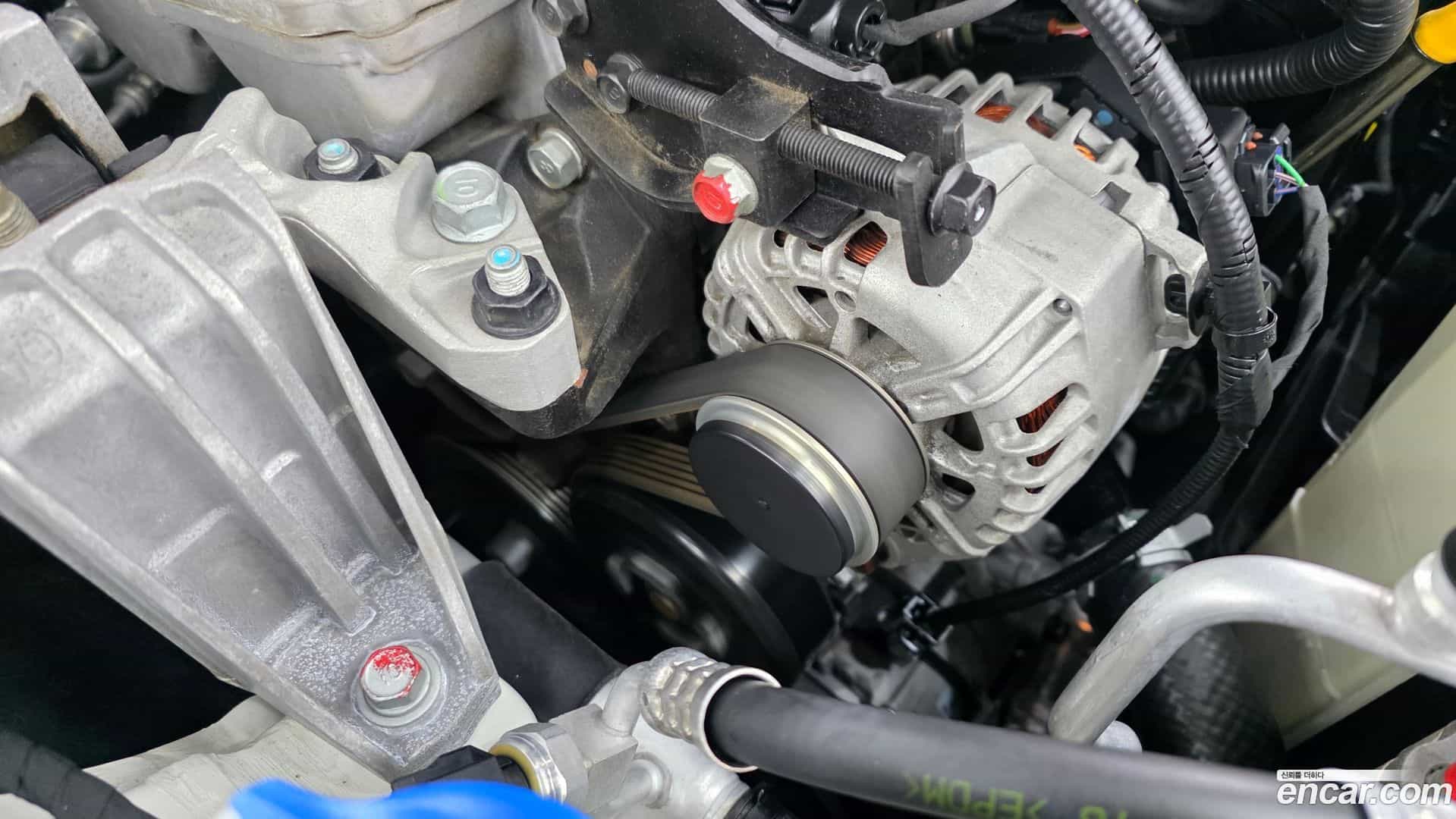 AVANTE Hyundai 2016.5-OPTION-022