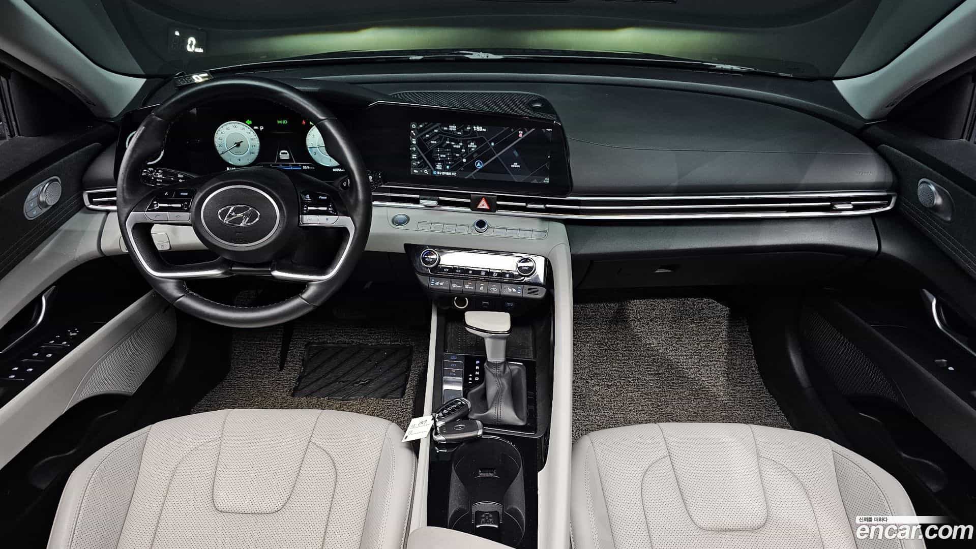 AVANTE Hyundai 2021.11-INNER-007