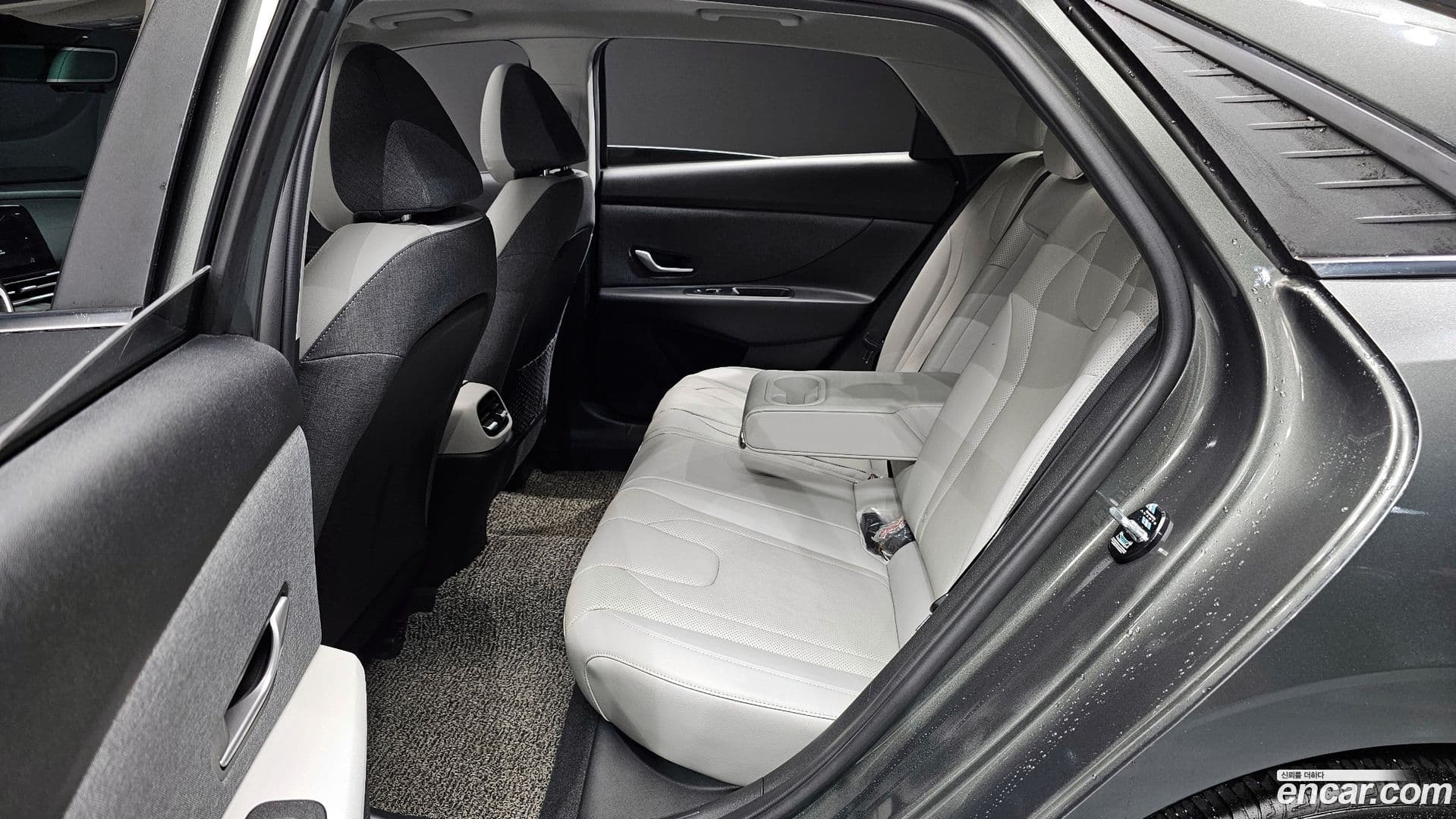 Main__Slider__Photo:AVANTE Hyundai 2021.11-11