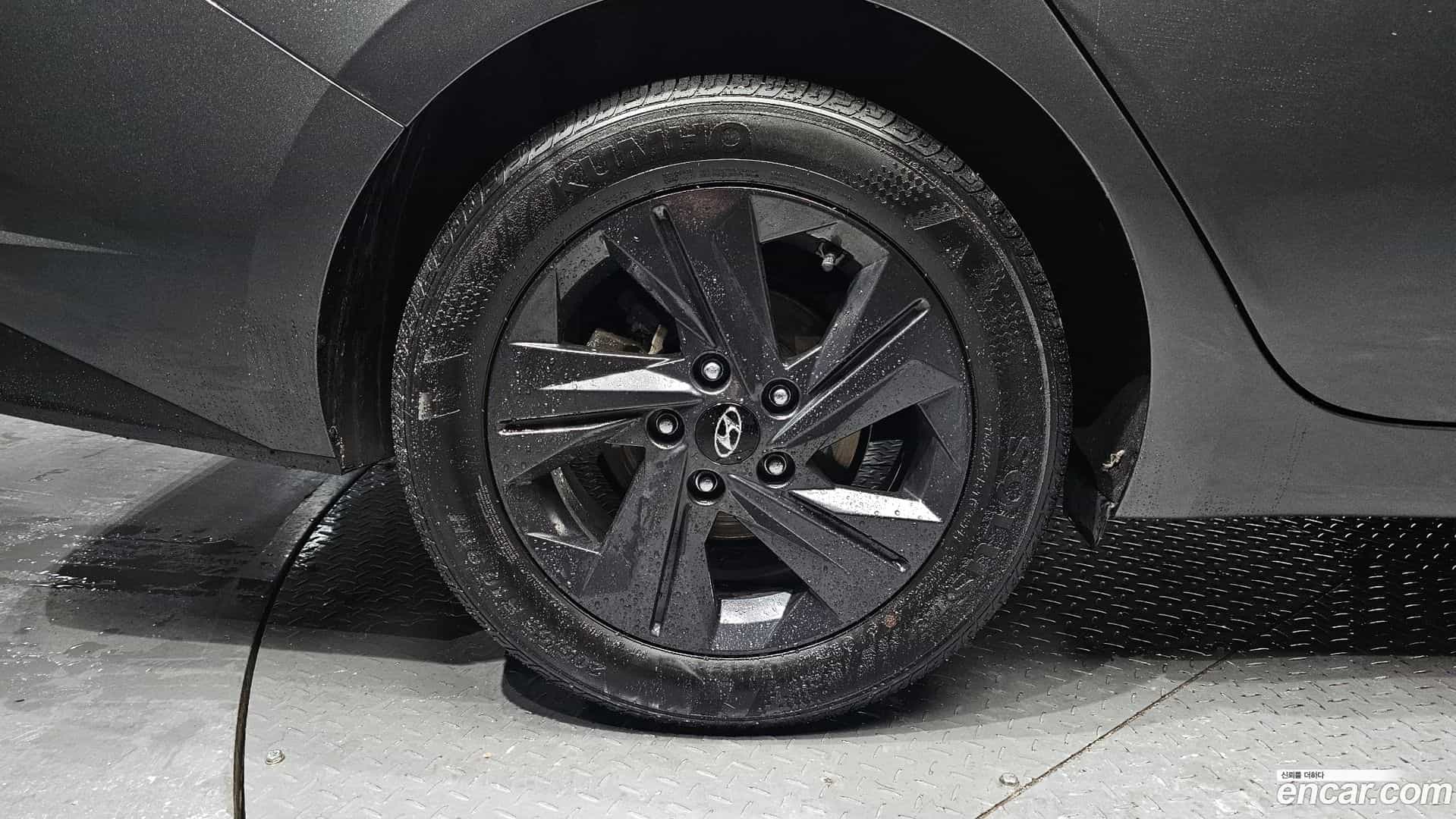 AVANTE Hyundai 2021.11-OUTER-031
