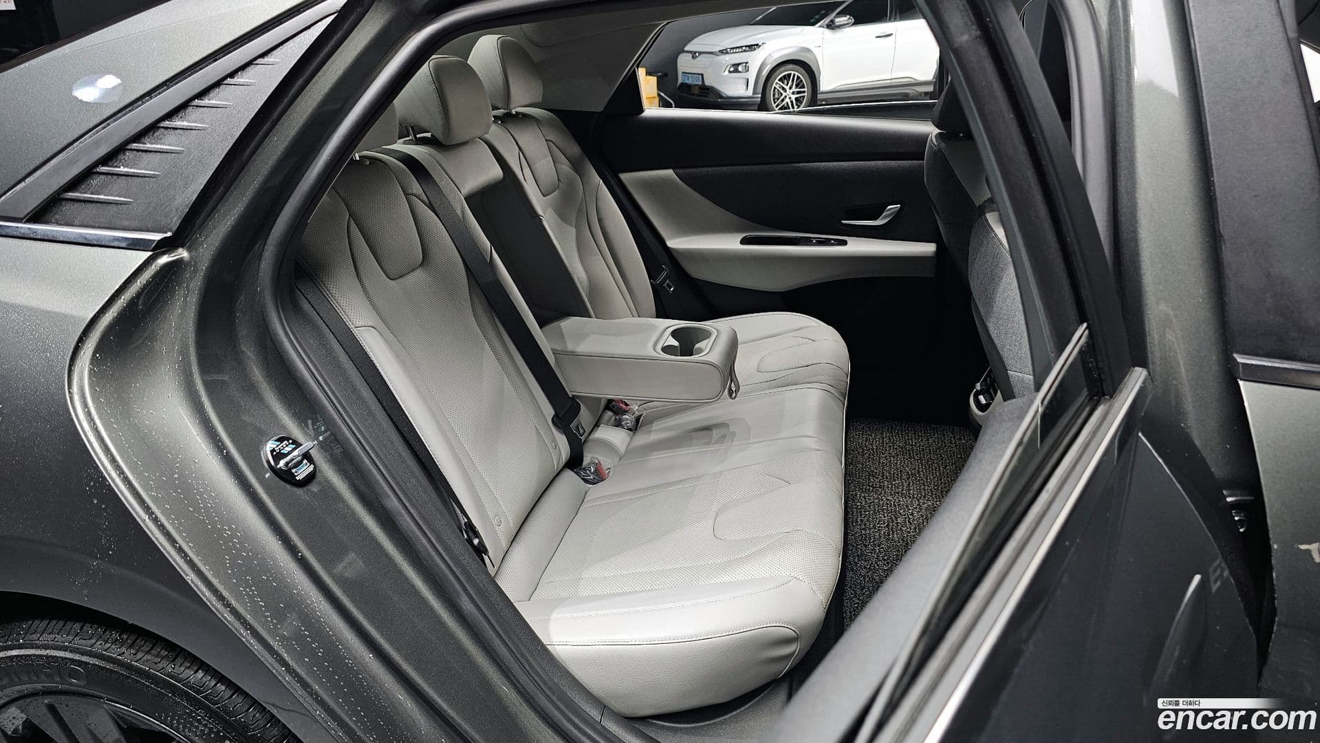 Main__Slider__Photo:AVANTE Hyundai 2021.11-25