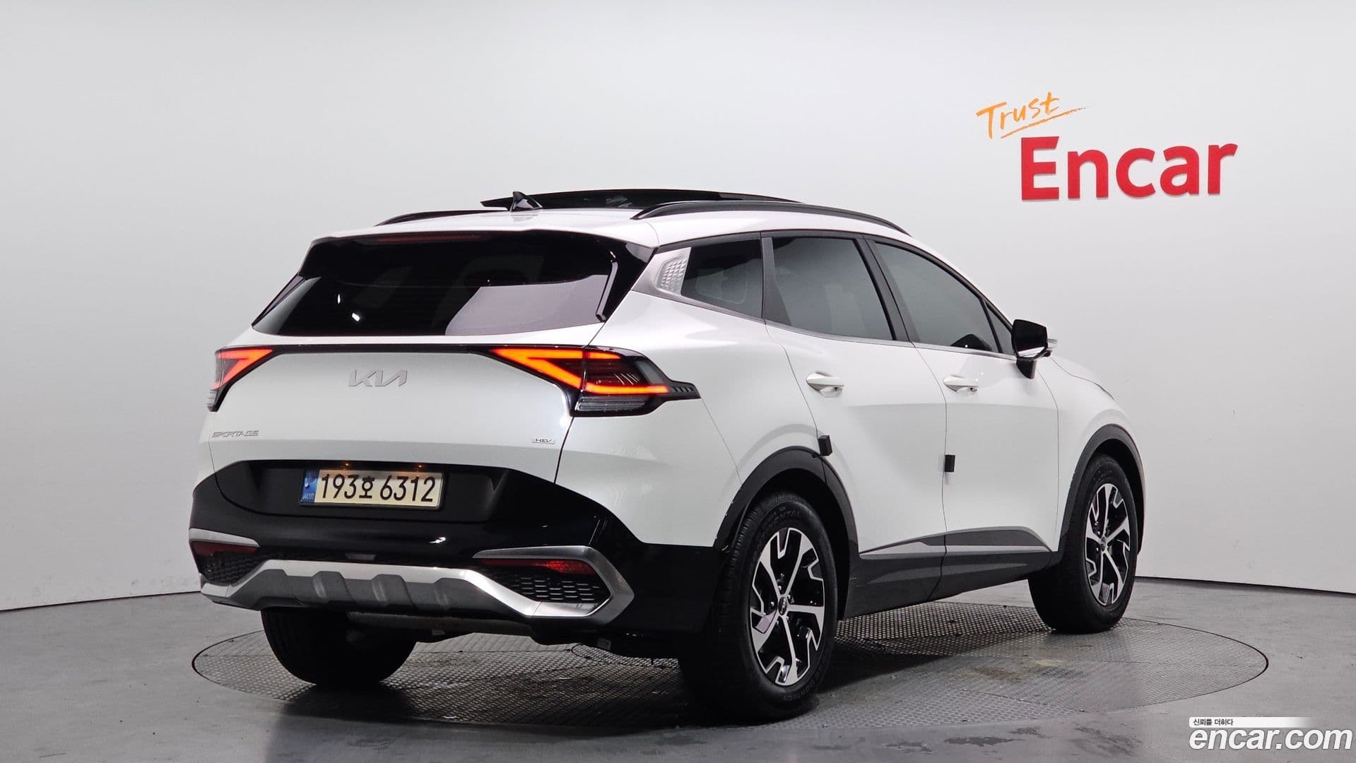 Main__Slider__Photo:Sportage Kia 2022.10-1