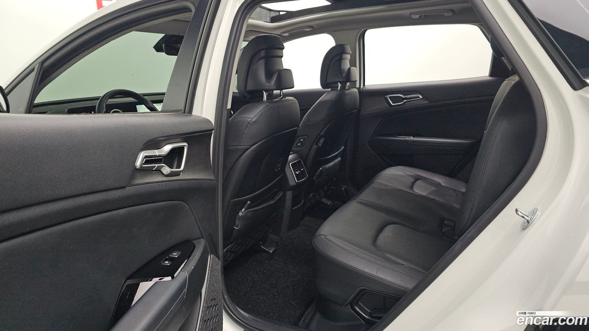 Main__Slider__Photo:Sportage Kia 2022.10-30