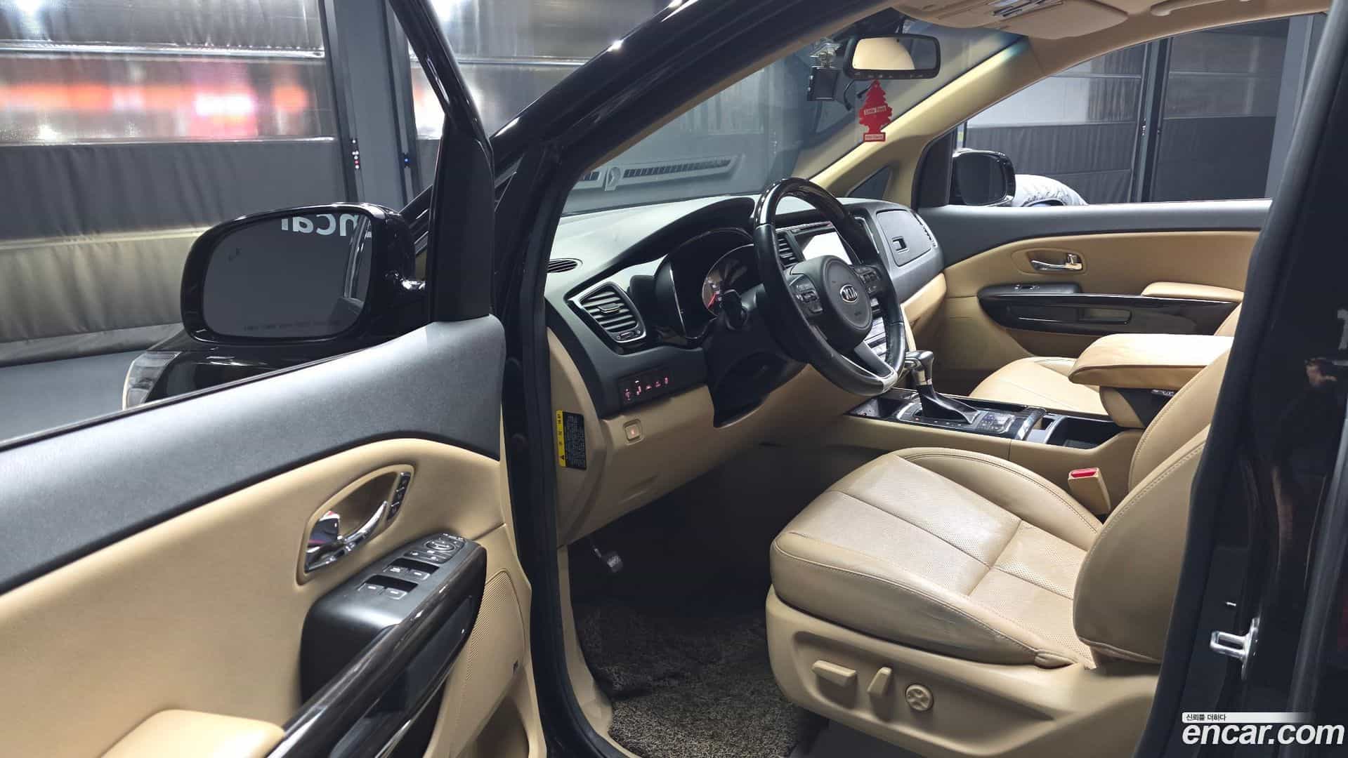 Canival Kia 2018.0-INNER-010