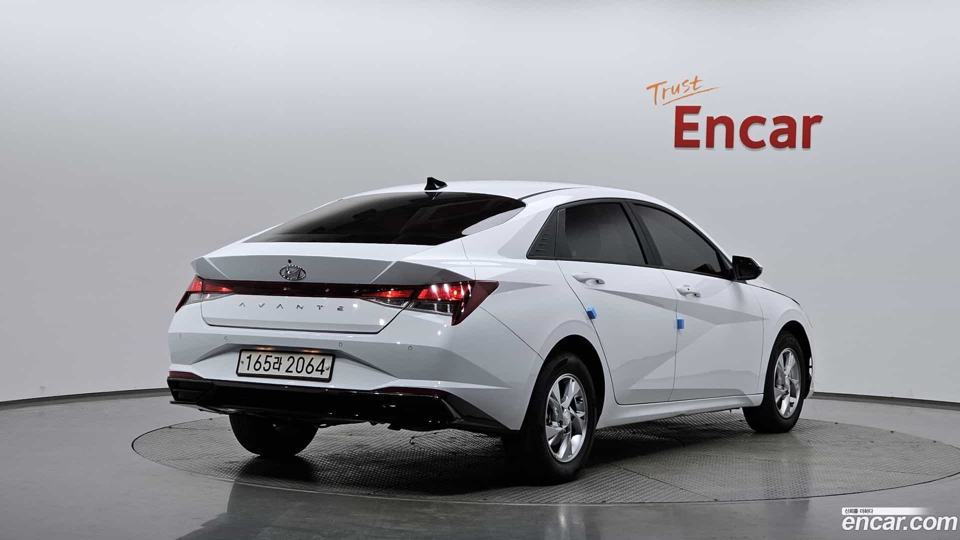 AVANTE Hyundai 2022.2-OUTER-002