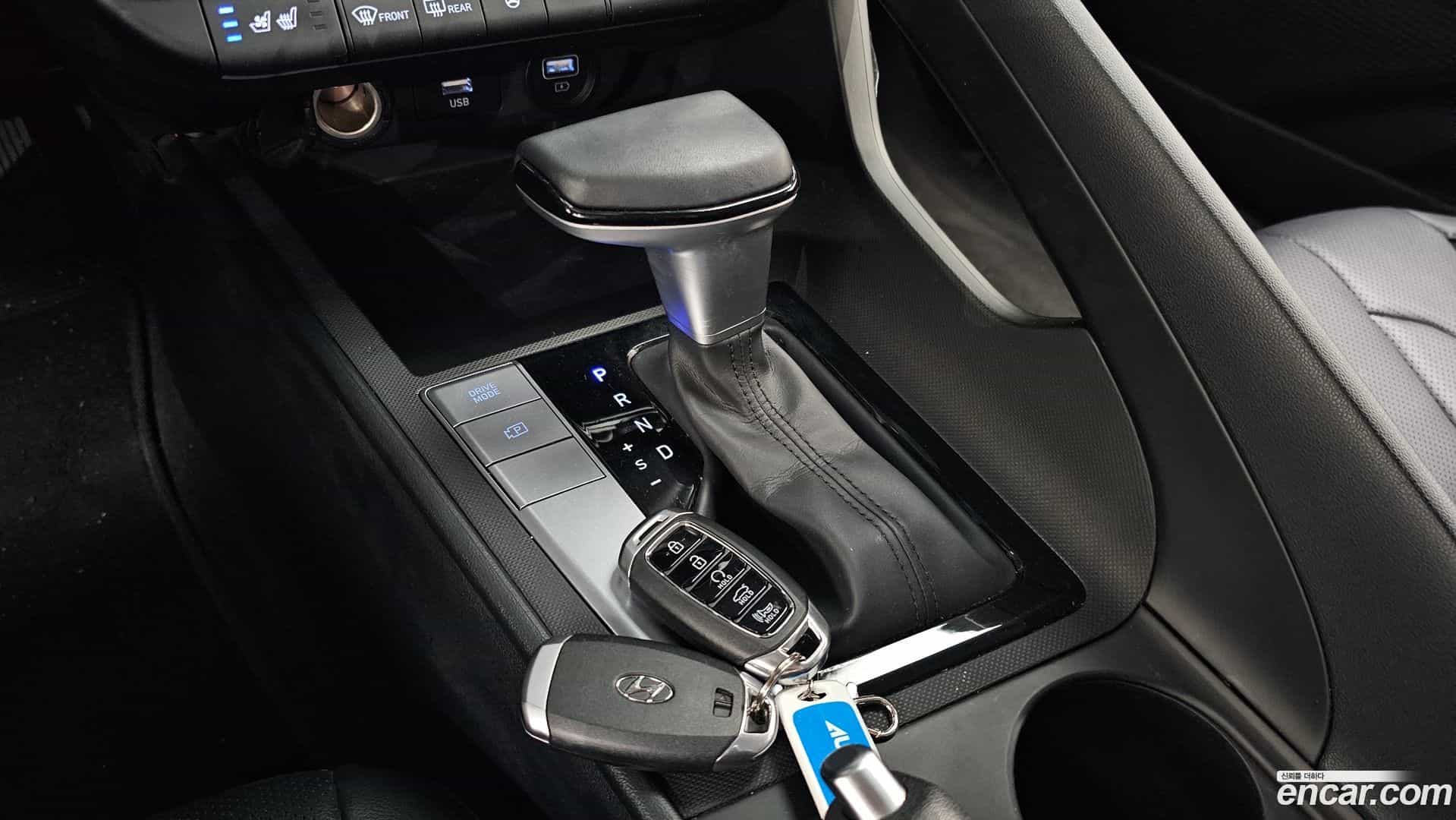 AVANTE Hyundai 2022.2-INNER-009
